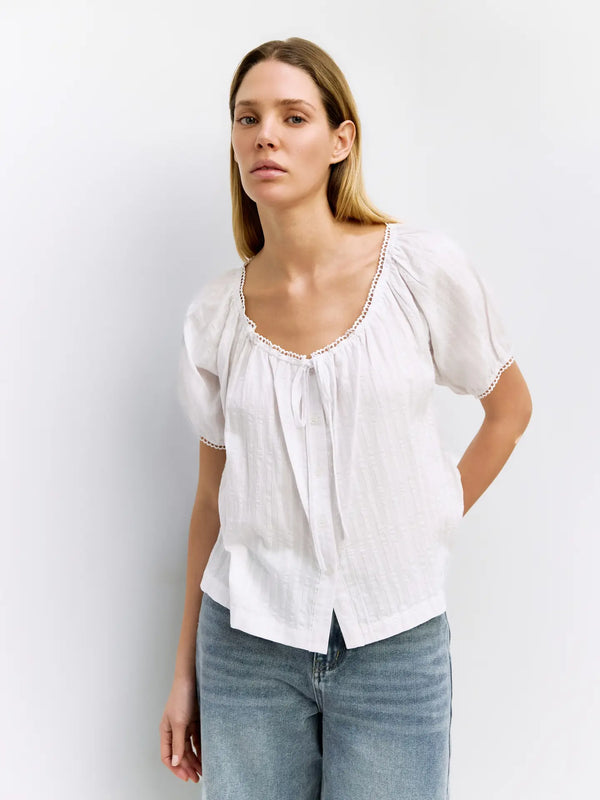 The Amaya Top