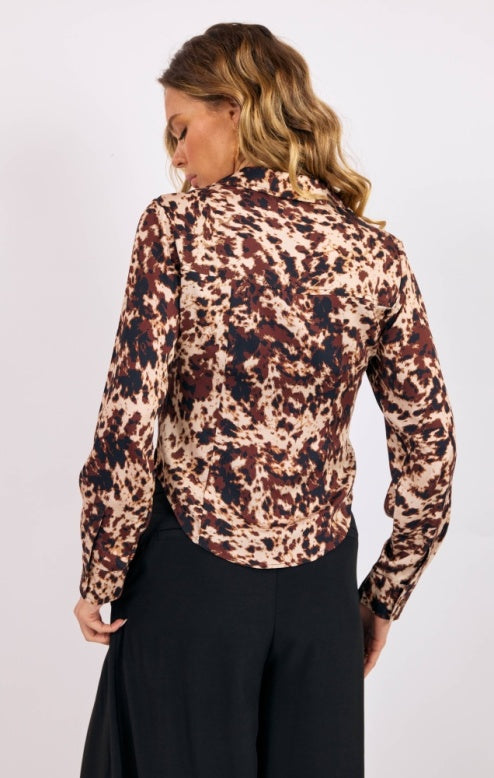 Sage Wild Mustang Ruched Blouse